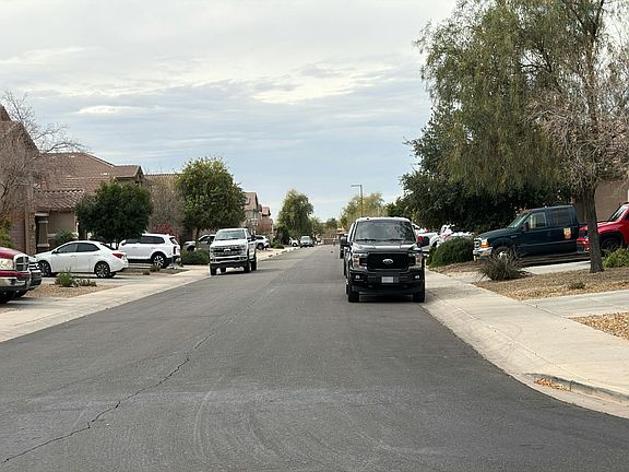 5th image of 12107 W Daley Ln