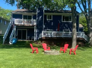 14114 Landings Way, Fenton, MI 48430