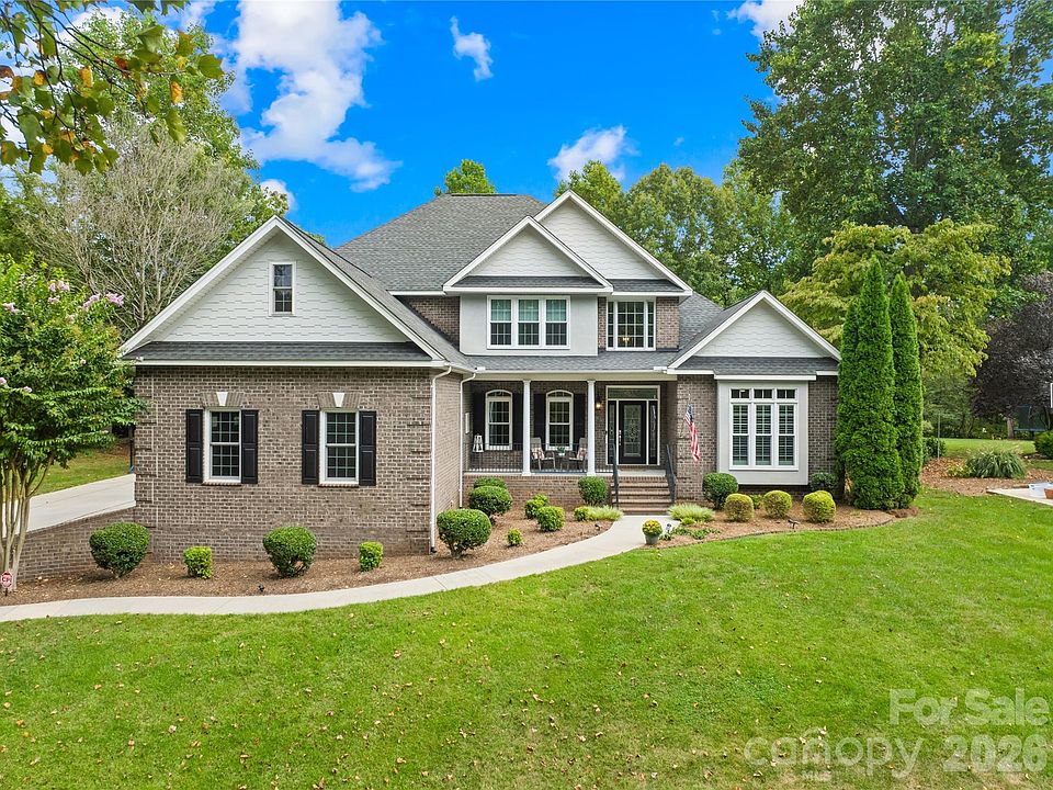 1st image of 334 Riverwood Rd