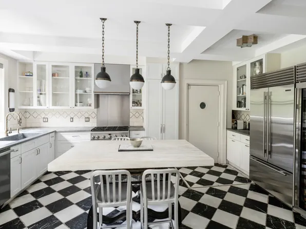 257 West 86th Street image 5 of 11