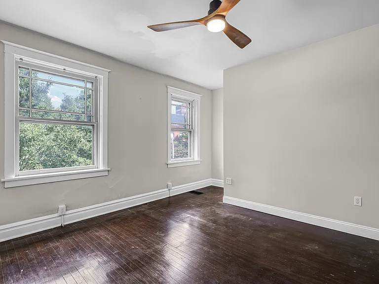 3335 Salena St — Photo 27