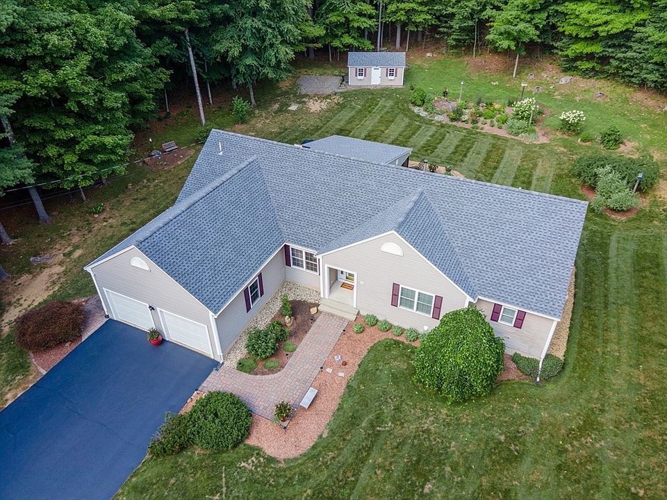 1st image of 383 Mashapaug Rd