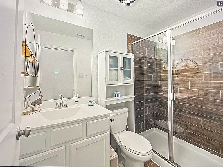 15202 Queens Watchdog Ct — Photo 8
