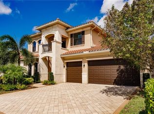 3033 Cinnamon Bay Cir, Naples, FL 34119
