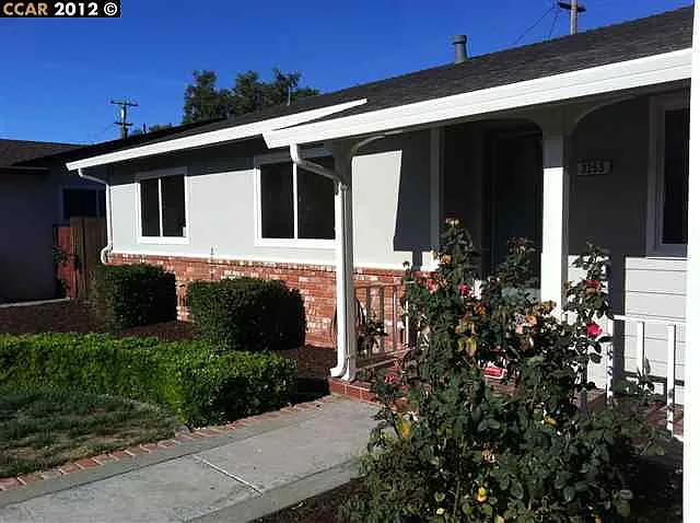 3255 San Gabriel Dr photo 1
