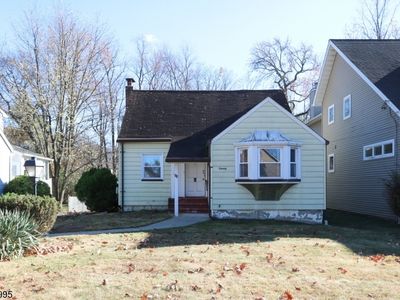 20 Fern River Ave, Wayne, NJ, 07470
