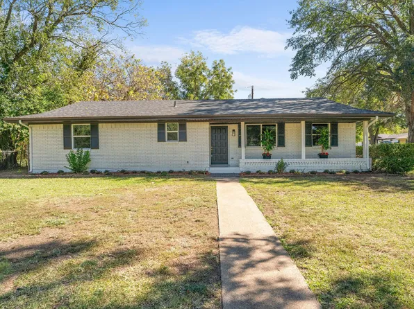 109 Wisteria Ct, Terrell, TX 75160