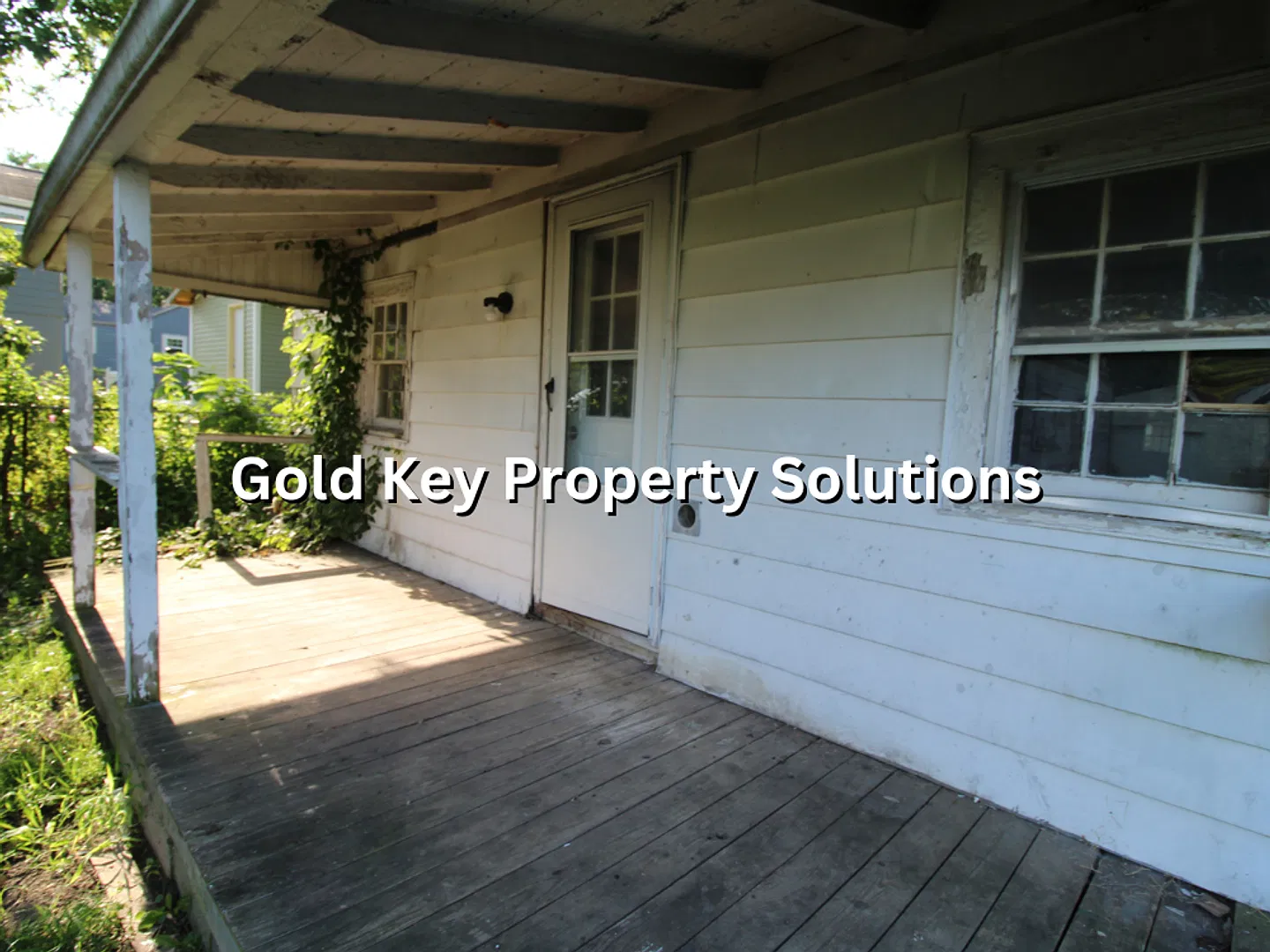 Meadowbrook 2 Br 1 Ba House With 1-Car Garage (Section 8 Approved) — Photo 4