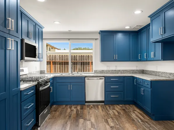 4388 Howard Ave, Los Alamitos, CA 90720
