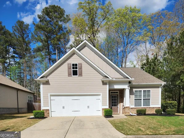 1072 Creekhead Dr, Villa Rica, GA 30180