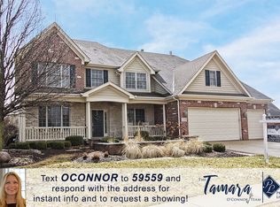 3488 Winding Meadow Ln, Geneva, IL 60134