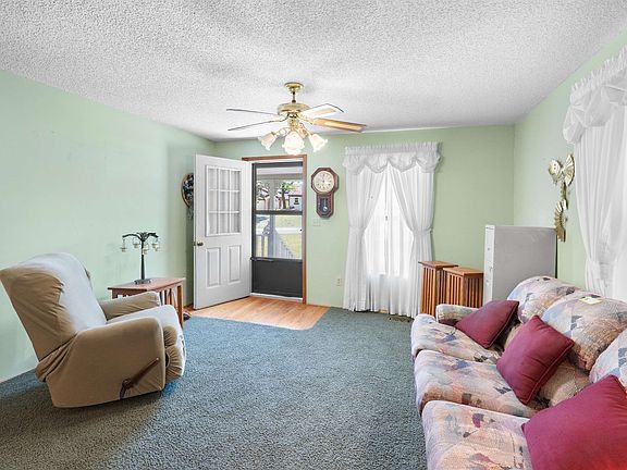 5th image of 279 Chessmond Ferry Rd