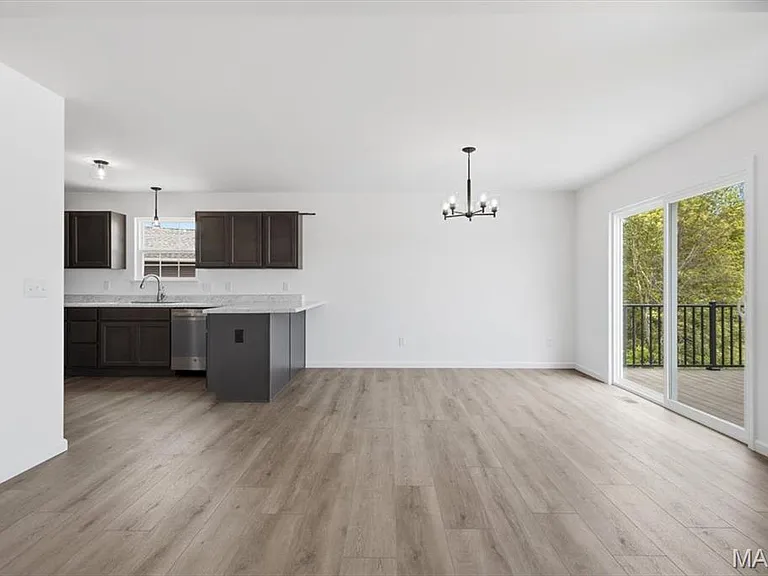 179 Rivers Edge Dr — Photo 10