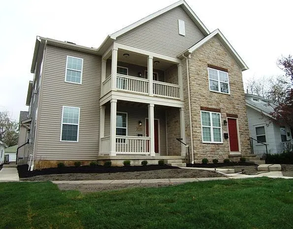 1455 N Star Ave — Photo 1