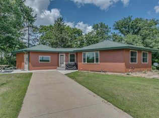 W6428 Chicago Ave, Wautoma, WI 54982
