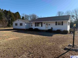 2724 Community Rd, Bennettsville, SC 29512