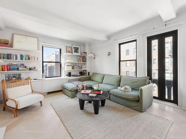 26 E 10th St APT 11G, Manhattan, NY 10003