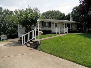 4 W Glennis Dr, Greensburg, PA