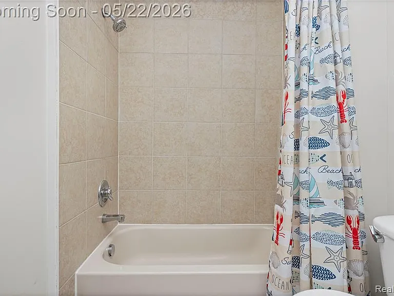 207 N Main St #A — Photo 26