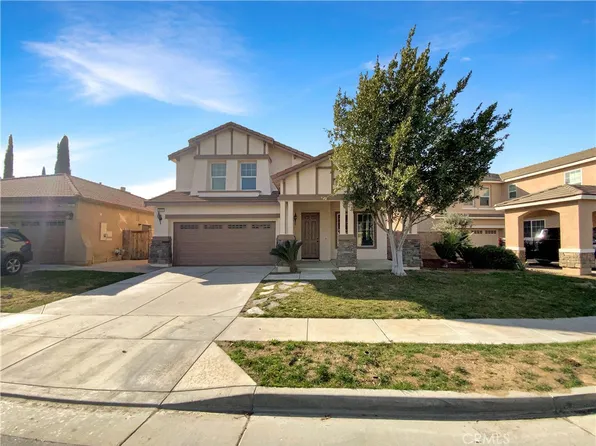 3017 Red Cedar Trl, Hemet, CA 92545
