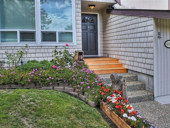2nd image of 4012 Holly Park Dr NW