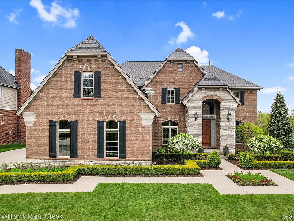 1st image of 2757 Addison Cir