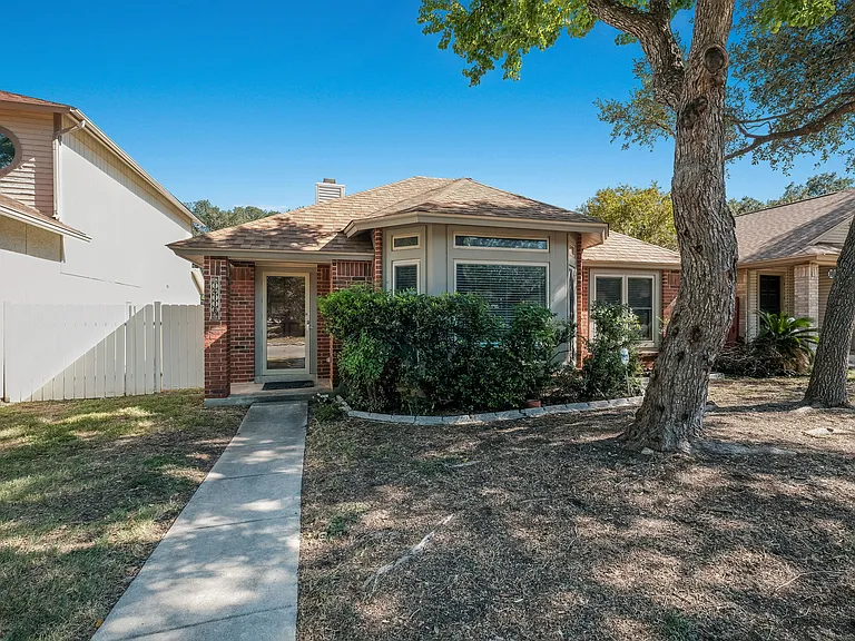 14118 George Rd — Photo 1