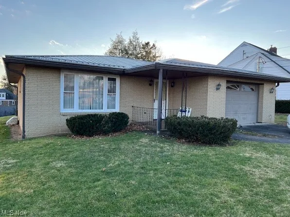 108 Walnut Ave, Saint Clairsville, OH 43950