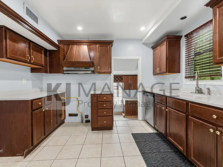 6953 Mayburn St — Photo 2