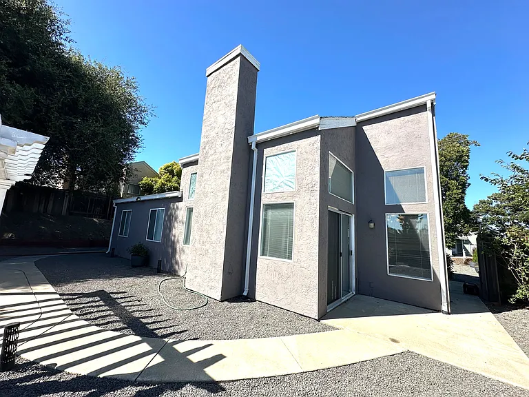 528 Fuchsia Dr — Photo 40