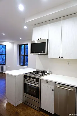 Rented by Oxford Property Group | media 25