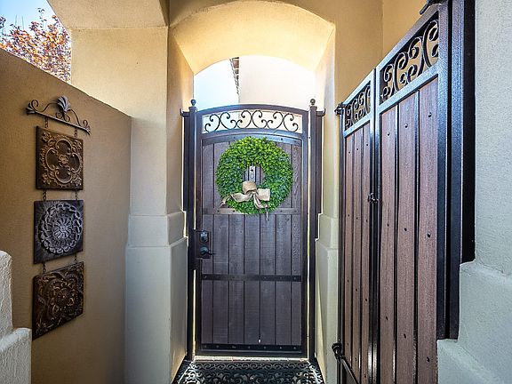 4th image of 1508 N Alta Mesa Dr Unit 121