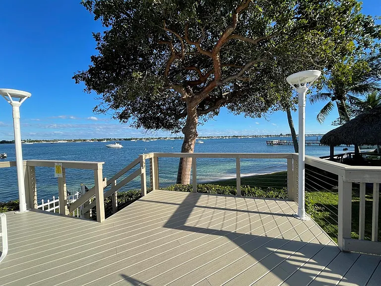 5600 N Flagler Dr #2209 — Photo 32