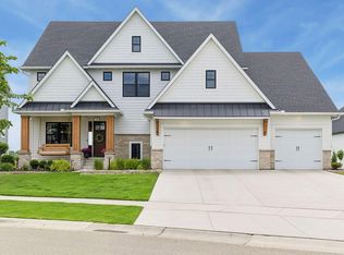 6356 Yuma Ln N, Maple Grove, MN 55311