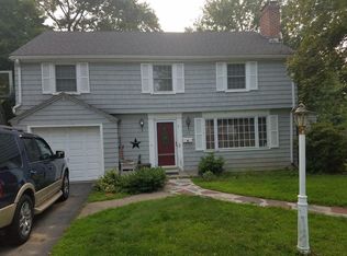 142 Dayton St, Springfield, MA 01118