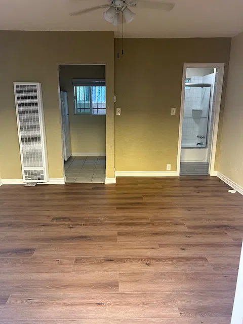 640 E Imperial Hwy - 640 1/2 — Photo 3