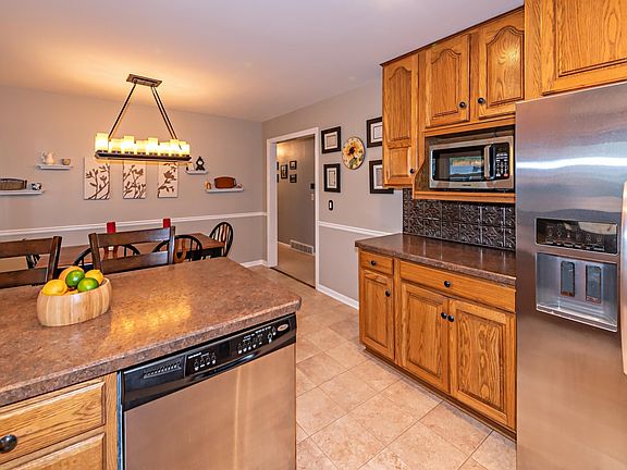 4th image of 5527 E Hiawatha Ln