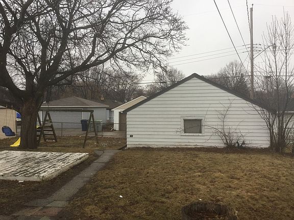4th image of 7866 W Palmetto Ave