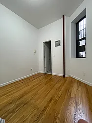 Rented by Glasser Realty LLC