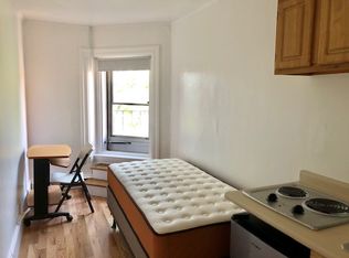 1061 Beacon St APT 14A, Brookline, MA 02446