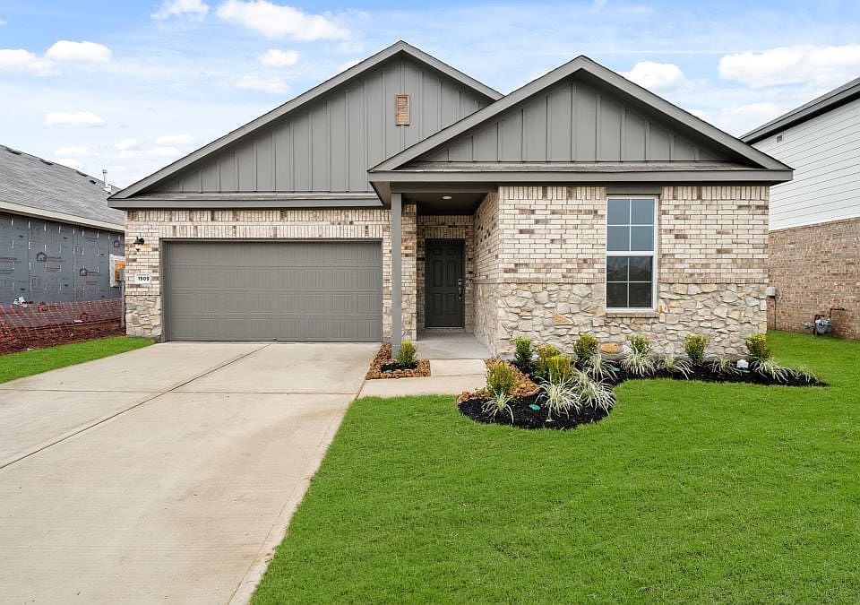 1st image of 1909 Spyglass Dr