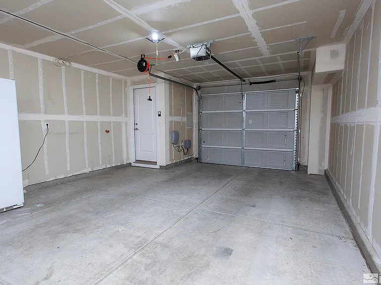 2700 Dana Kristin Ln — Photo 7