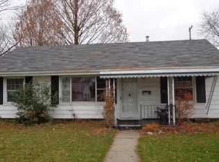 26335 Barnes St, Roseville, MI