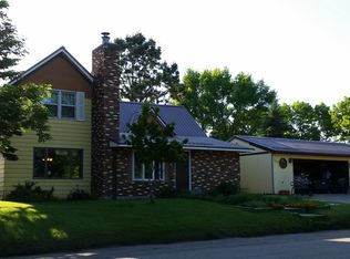 303 Joliet Ave SE, De Smet, SD 57231