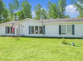 5823 W Sidney Rd, Sidney, MI 48885