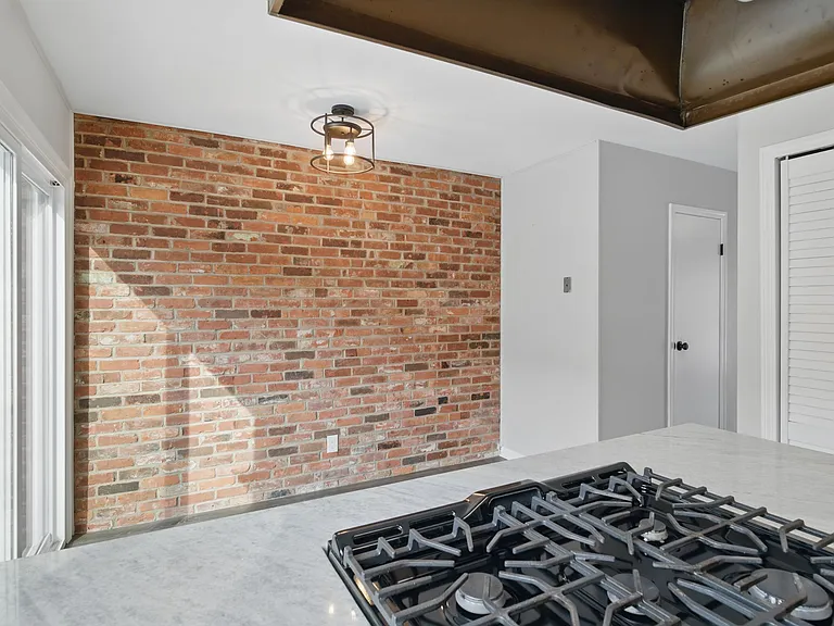30 Yorktown Dr #30 — Photo 7