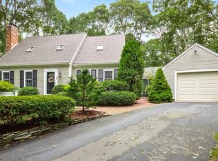 32 Streeter Hill Rd, North Falmouth, MA 02556