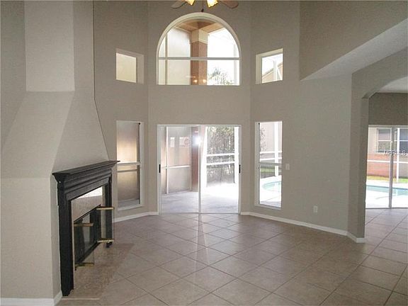 3rd image of 5901 Hatteras Palm Way