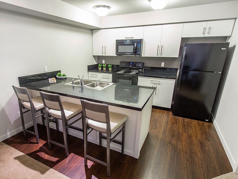 1st image of 5501 Prefontaine Ave #2A