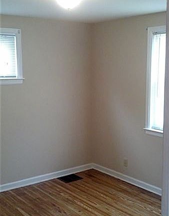 2673backbedroom